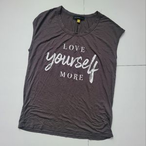 interval top love yourself Oversized xs